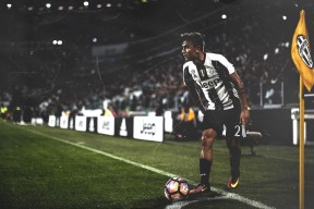 开云中国大陆-南非逆转取胜，球迷狂欢，南非队战绩